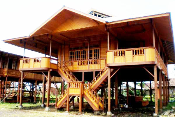 Ekspor Rumah Panggung Tomohon Serbu Maldives